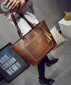 Celebrity Style Leather HandbagHandbagsmainimage12021-Large-Capacity-Women-Bags-Shoulder-Tote-Bags-bolsos-New-Women-Messenger-Bags-With-Tassel-Famous