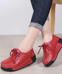 Leather Lace-up SneakerWomen-Flats-Comfortable-Loafersred