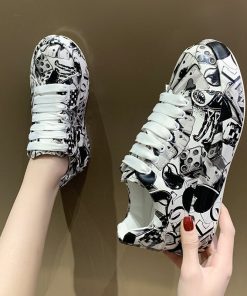 Women’s Painted Trendy SneakersFlatsmainimage32022Spring-New-Arrivals-Women-s-Shoes-Trendy-Sneakers-Casual-Graffiti-Canvas-Thick-Sole-Casual-Shoes-Painted
