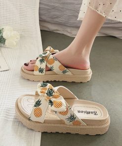 Sponge Cake Comfortable Slippers-SandalsSandalsmainimage0Sandals-And-Slippers-Women-S-Summer-Wear-Tide-2021-New-Fashion-Outing-Sponge-Cake-Thick-Soled