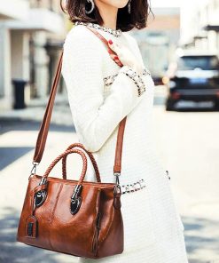 Vintage Leather Luxury HandbagsHandbagsmainimage1Vintage-Oil-Wax-leather-luxury-handbags-women-bags-designer-ladies-hand-bags-for-women-2022-bag