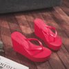 Thick Sole Beach SlippersSandalsmainimage32022-High-heeled-Shoes-Lady-House-Slippers-Platform-Slides-Low-on-A-Wedge-Rubber-Flip-Flops