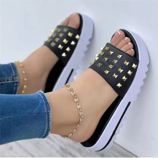 Women’s Platform Summer Sandals-SlippersSandalsmainimage42022-Large-Size-Rivets-Women-s-Slippers-Platform-Sandals-Summer-Women-s-Shoes-Flat-Slippers-Women