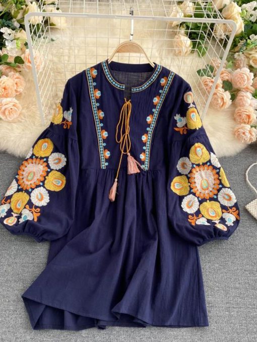 New Bohemian Retro Folk Style DressDressesmainimage4Autumn-New-Bohemian-Retro-Folk-Style-Vestidos-Female-Heavy-Industry-Embroidery-Round-Neck-Puff-Sleeve-Loose