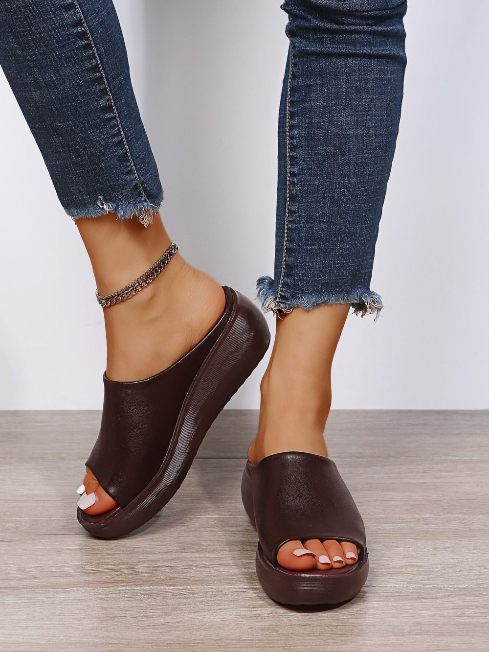 Ladies Leather Sole Slippers – Miggon