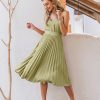 V-neck Holiday Pleated Print Summer DressDressesvariantimage3Simplee-V-neck-holiday-pleated-print-summer-dress-women-Spaghetti-straps-floral-sexy-beach-sundress-Sexy