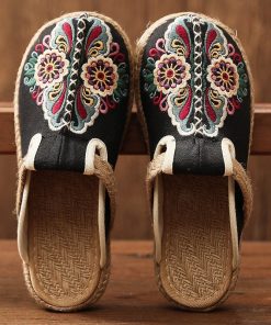 Women’s Embroider Flat Retro Handmade SlippersSandalsmainimage0Brcchenxi-Women-Slippers-Summer-2021-New-Slides-Embroider-Flat-with-Women-Shoes-Retro-Flower-Handmade-Concise