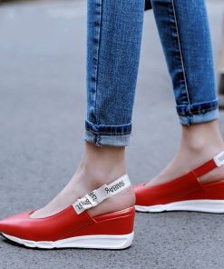 Fashion Elegant Ladies SandalsSandalsmainimage0Fashion-Elegant-Ladies-Sandals-2020-Casual-Summer-Sandals-Women-Pointed-Toe-Back-Strap-Platform-Consise-Shoes