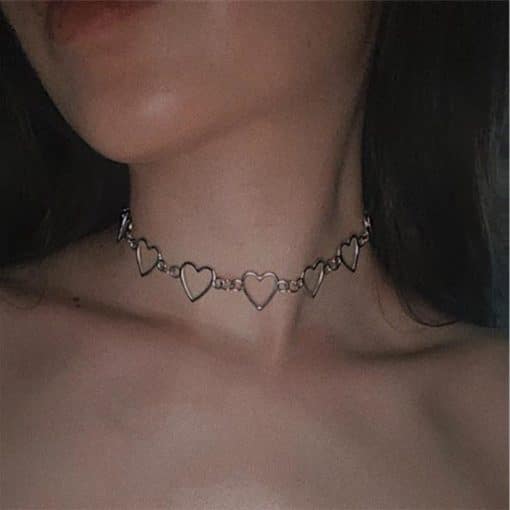 New Hollow Sweet Love Heart Choker NecklaceJewelleriesmainimage0New-Hollow-Korean-Sweet-Love-Heart-Choker-Necklace-Statement-Girlfriend-Gift-Cute-Bicolor-Necklace-Jewelry-Collier