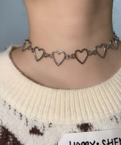 New Hollow Sweet Love Heart Choker NecklaceJewelleriesmainimage1New-Hollow-Korean-Sweet-Love-Heart-Choker-Necklace-Statement-Girlfriend-Gift-Cute-Bicolor-Necklace-Jewelry-Collier