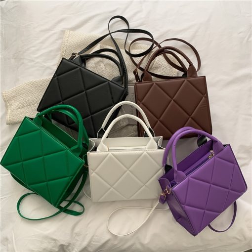 Trendy Plaid PU Leather Crossbody BagsHandbagsmainimage42022-New-Spring-Women-Shoulder-Bag-Trendy-Plaid-Pu-Leather-Crossbody-Bags-Fashion-Ladies-Handbags-Brand