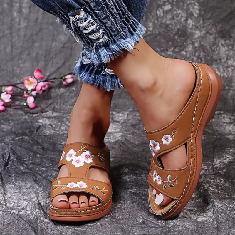Women’s Vintage Floral Adorable Sandals – Miggon