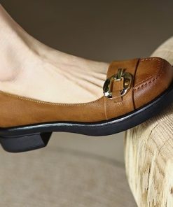 New Women’s Oxford Metal Low Heel Vintage Casual ShoesSandalsmainimage0New-Women-s-Oxford-Shoes-Round-Toe-Boat-Shoes-Metal-Slip-on-Low-Heels-Vintage-Casual