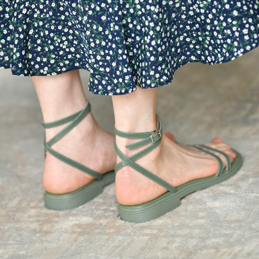 Summer New Fashion SandalsSandalsmainimage1Flats-Sandals-Women-Shoes-2022-Summer-New-Dress-Shoes-Women-Fashion-Peep-Toe-Buckle-Slippers-Flip