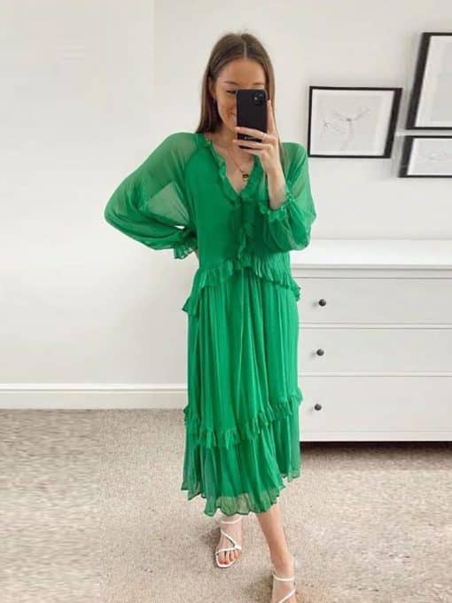 Solid Green Ruffles Chiffon DressDressesmainimage0Solid-Green-Ruffles-Chiffon-Dress-Women-Fashion-Spring-Summer-V-Neck-Long-Sleeve-Oversize-Casual-Ladies
