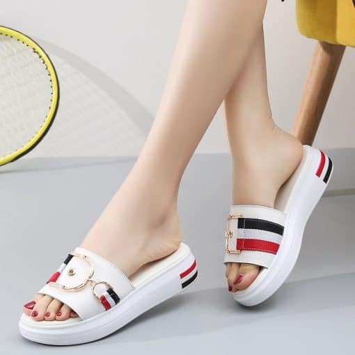 Women’s Comfortable Luxury Flat SlippersSandalsmainimage1Comemore-2021-Women-Slippers-Flat-Shoes-Woman-Comfortable-Female-Sandals-Ladies-Luxury-Home-Platform-Slides-Flip