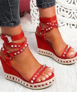 Brand New Ladies Platform Gladiator SandalsSandalsmainimage1DoraTasia-Brand-New-Ladies-Platform-Gladiator-Sandals-Fashion-Rivet-Wedges-High-Heels-Summer-women-s-Sandals