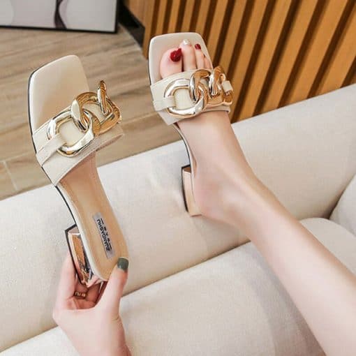 Summer Fashion Chain SlippersSandalsmainimage1Summer-Chain-Thick-Women-Slippers-2022-New-Flats-Square-Toe-Sandals-Casual-Slides-Fad-Ladies-Mules