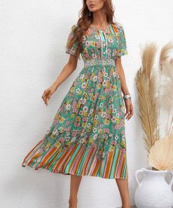 Casual Vintage Floral Print Midi DressDressesvariantimage0Vintage-Floral-Print-Dress-Women-Summer-Casual-Ruffle-Big-Hem-Green-Boho-Beach-Dress-Fashion-V