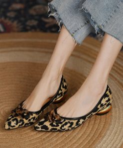 New Female Flock Flat Sexy LoafersFlatsmainimage02022-New-Female-Flock-Flats-Pointy-Shoes-Soft-Ballet-Slip-Ons-Spring-Footwear-Leopard-Printed-Black