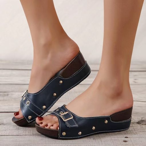 Women’s Fashion Wedge SlippersSandalsmainimage2Women-Sandals-2022-Fashion-Wedges-Shoes-For-Women-Slippers-Summer-Shoes-With-Heels-Sandals-Flip-Flops