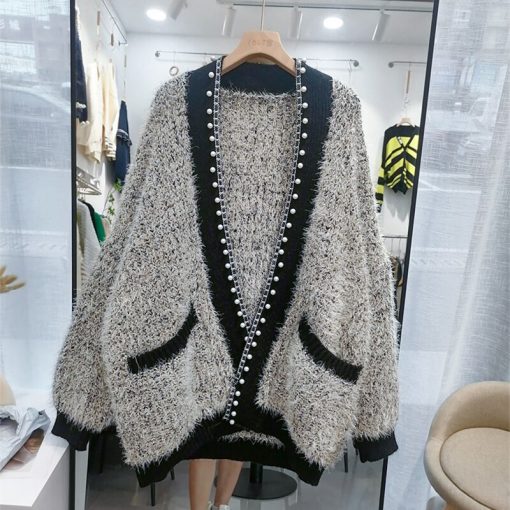 Autumn Winter Loose Temperament Beaded Knitted SweatersTopsmainimage3Autumn-And-Winter-Loose-Temperament-Beaded-Knitted-Sweater-Women-2022-New-Fashion-Ladies-Long-sleeved-Cardigan