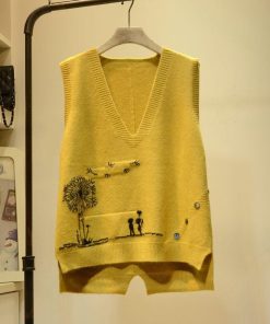 Embroidered V-neck Knitted Vest SweatersTopsvariantimage4Embroidered-V-neck-Knitted-Sweater-Vest-Femal-Cartoon-Pattern-Frill-Loose-Sleeveless-Bottoming-Pullover-Sweater-Vest