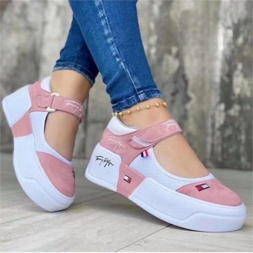 2022 Fashion Sneakers Women Slip On Outdoor Casual Sneakers Breathable Platform Ladies Walking Shoes Plus Size.jpg 640x640