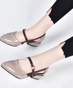 2022 Leather Soft Leather Sandals Women Summer Fashion Bag With Pointed Tip Lace Up Heels Thick And Low-Heel Hollow Work Shoes