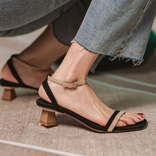 New Fashion Women's Shoes Casual Buckle Strap Shoes Women's Sandals Thick Heel Ankle Strap Narrow Strap Summer Sandals