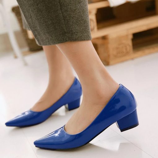 Fashion Low Heels Elegant Candy Pumps Women Shoes Casual Yellow Blue Red Nude Heeled Office Wedding Dress Shoes Ladies Pointed