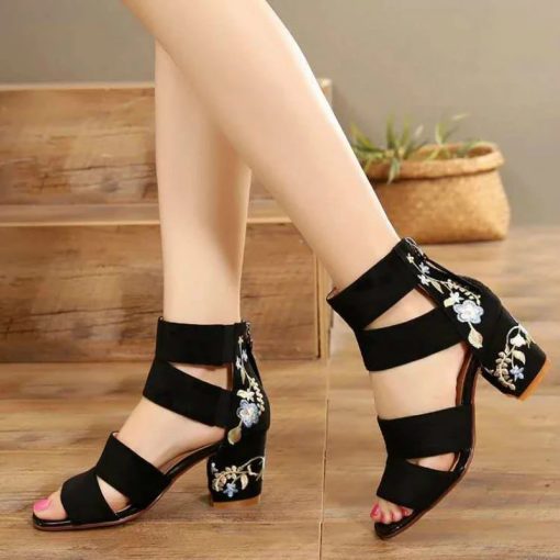 Style Embroidered Mid-heel Sandals Women 2021 Summer All-match Thick Heel Elegant Retro Open Toe Embroidered Shoes Women