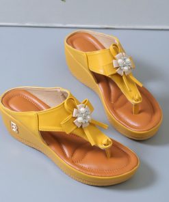 Retro Ladies Slippers Summer New Beaded Pearl Buckle Flowers Decorative Fashion Women's Shoes women's wedge beach shoes