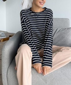 Loose Long Sleeve Striped Tee Shirt Women 2022 Spring O-Neck Casual Cotton T-shirt Female Basic Korean Tops