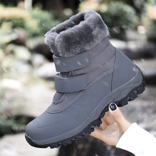 main image0Nine o clock Winter Woman s Stylish Snow Boots High top Warm Lined Anti skid Shoes