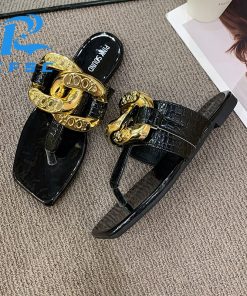 Women's Casual Metal Buckle Slippers 2022 New Fashion Clip Toes Sexy Sandals Flip Flops Ladies Slides Large Size 43 Women Shoes