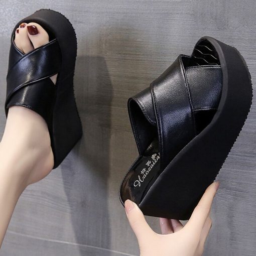 main image1Rimocy Casual Thick Bottom Platform Slippers Women 2022 Summer Outdoor Cross Strap Wedges Slides Woman Non