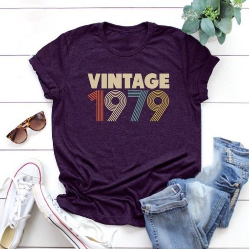 main image2VINTAGE 1979 Letter Print T Shirt Women Short Sleeve O Neck Loose Tshirt Summer Women Tee
