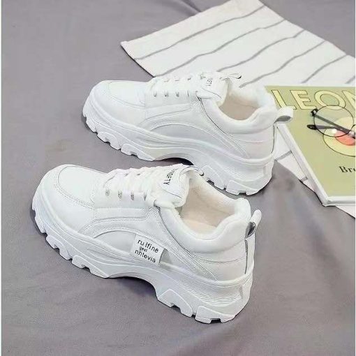 main image4Winter Fashion Ladies Vulcanized Shoes Plus Fleece Thickened White Thick Sole Sneakers Furry Women s Shoes