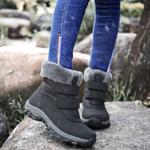 main image5Nine o clock Winter Woman s Stylish Snow Boots High top Warm Lined Anti skid Shoes