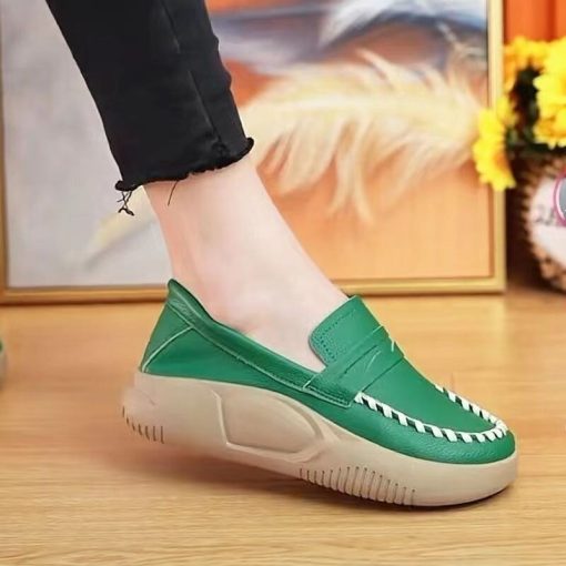 Women’s Casual Slip-on Round Toe Loafersvariant image2Thick soled Casual Slip on Round Toe Loafer Women 2022 Spring and Autumn New Comfortable Soft