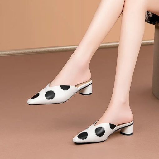 variant image0PU Leather Non Slip Polka Dot Mules Shoes Baotou Fashion New Luxury Women Designer Slides Summer