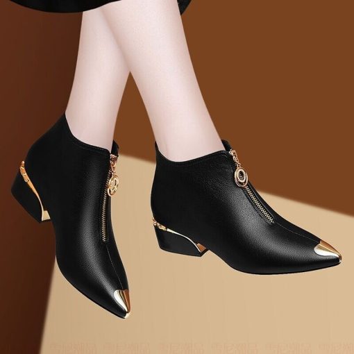 variant image0Top Brand Plus Velvet Short Boots Women Autumn and Winter 4cm High Heels 2021 New Metal