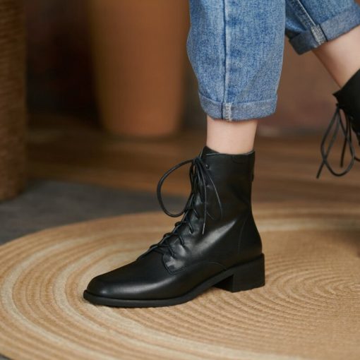 main image4HOT SALES Autumn Women Shoes Genuine Leather Chunky Heel Winter Women Boots Retro Solid Lady Modern