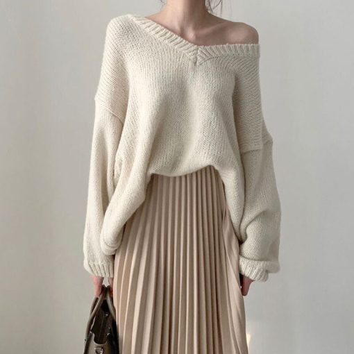main image4PEONFLY Chic Casual Autumn Winter Basic Sweater Pullovers Women V Neck Solid Knitted Pullover Female Long