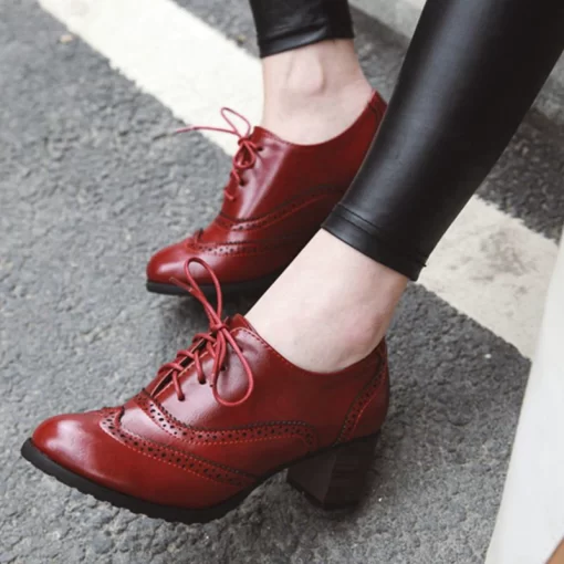 Women Pumps Round Toe 5.5cm Wood Heels Platform Brogue Student Carved Retro Lace Up Classic Spring