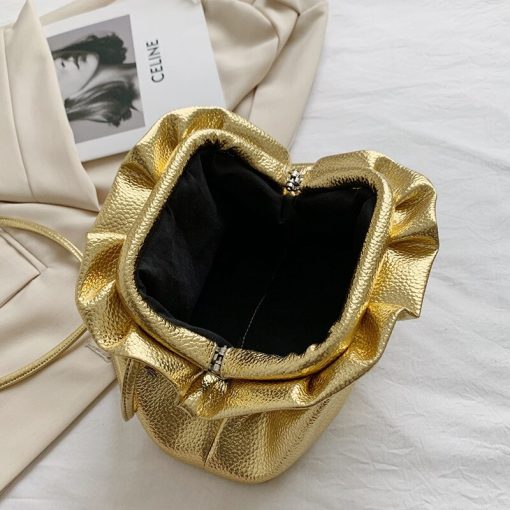 main image4Luxurious Gold Cloud Bag For Women Leather Hobos Retro Cloud Crossbody Bag Small Phone Bag Design