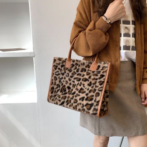main image4Top Handle Bags Retro Cow Leopard Print PU Leather Plush Design Autumn Winter Fashion Small Women