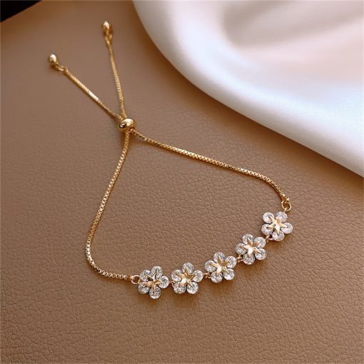 main image0Elegant Inlaid Rhinestone Korean Bracelets Gold Colour Flower Charm Bracelet For Women Fashion Jewelry Accessories Party