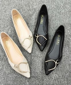 main image0Large Size Pointed Flat Shoes 2022 New Korean Versatile Casual Shoes with Soft Sole and Shallow